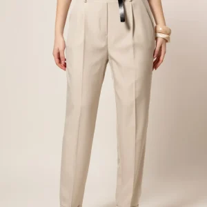 Pantaloni con cintura